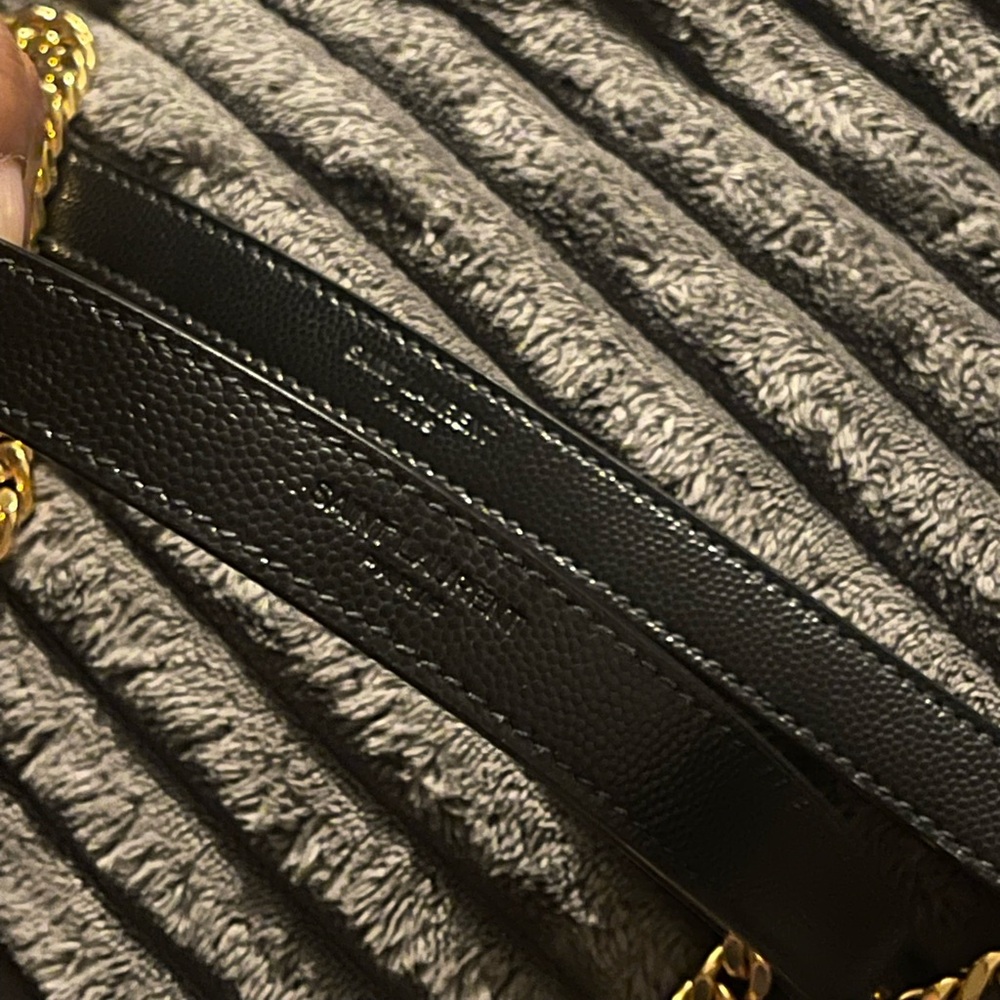 Authentic Saint Laurent Large Shoulder Bag - Picture 11 of 16